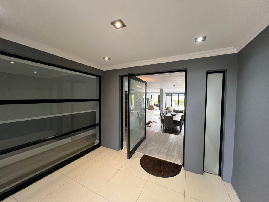 4 Bedroom Property for Sale in Oubaai Western Cape